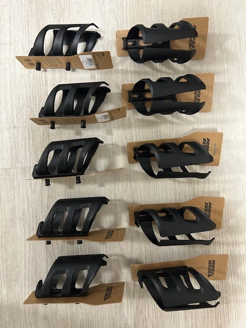 RM cage black